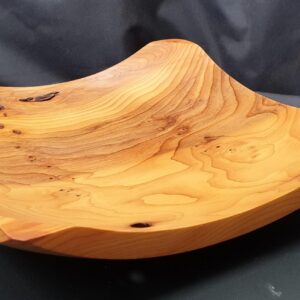 yew square bowl